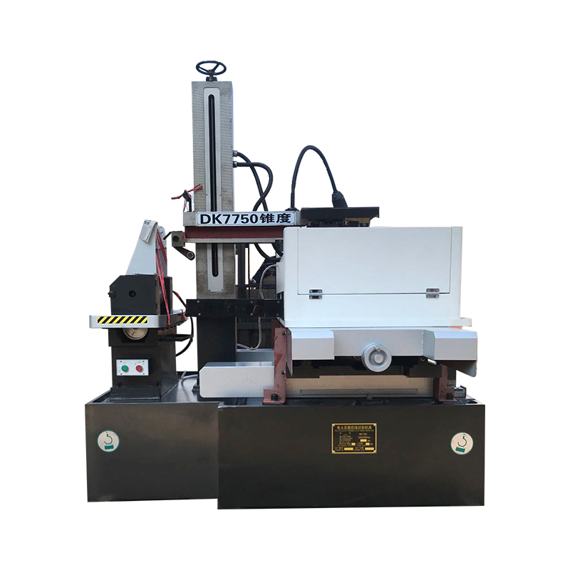 DK7750 ± 30 ° AZ Stor avsmalnande underhållsfri CNC EDM Höghastighetstrådsmaskin